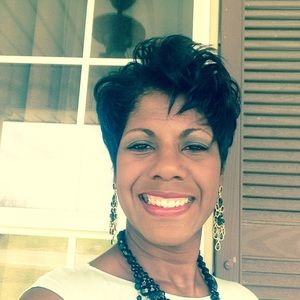 Meet your Posher, Bobetta